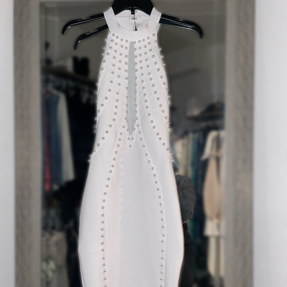Venus Cocktail Dress (white xS) never worn